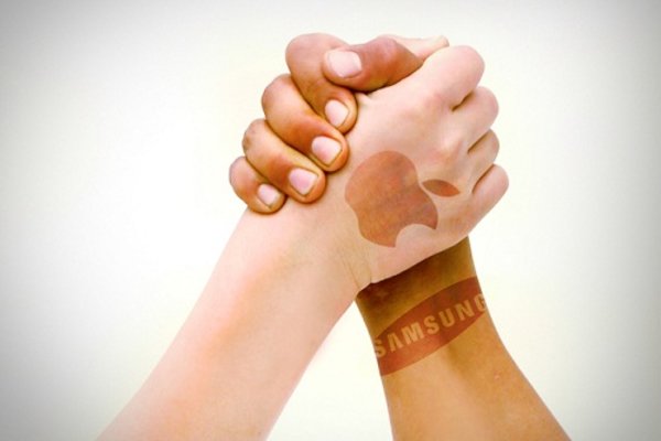 Apple và Samsung nỗ lực lần cuối dàn xếp trong hòa bình