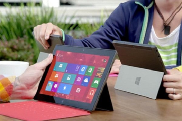 Tablet Surface bản 499 USD đắt hàng