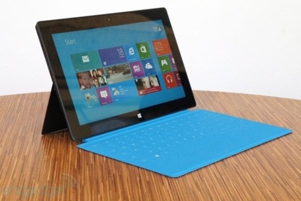 Microsoft cần 271 USD để sản xuất một tablet Surface RT