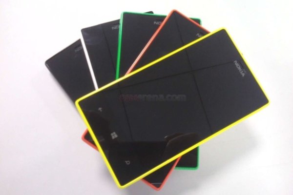 Lumia 830 bất ngờ xuất hiện ở Trung Quốc