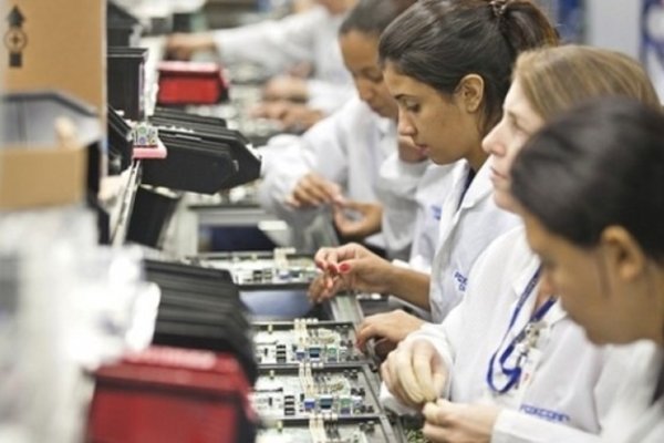 Foxconn mua thêm đất để mở rộng nhà máy ở Brazil