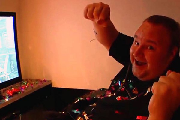 Bất ngờ: Megaupload chết, phim chiếu rạp bị hại