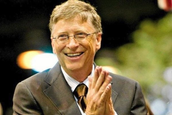 Bill Gates sẽ quay lại chiếc ghế CEO để giúp