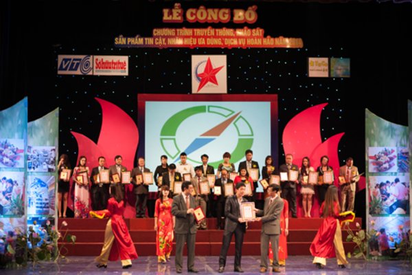 SUACHUALAPTOP24H.COM  vinh dự lọt vào TOP 100 "Sản phẩm tin cậy - Dịch vụ hoàn hảo" năm 2014