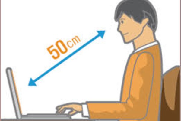 Cách bảo vệ sức khỏe cho người thường xuyên sử dụng laptop