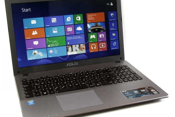 Hướng dẫn các bước thay thế ổ cứng ASUS F550 mới