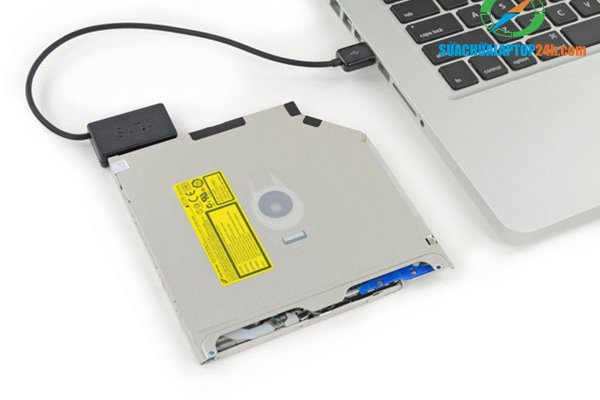 Hướng dẫn cài đặt ổ cứng thứ hai cho máy MacBook Pro 13 inch Unibody Giữa 2009