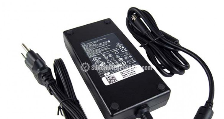 Hướng dẫn khắc phục máy tính kêu bíp liên tục màn hình không lên