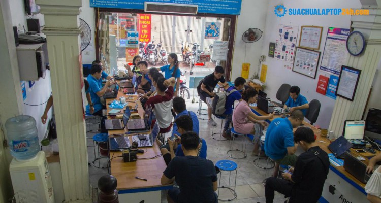 Sửa chữa Laptop 24h và câu chuyện thương hiệu trưởng thành trong sóng gió