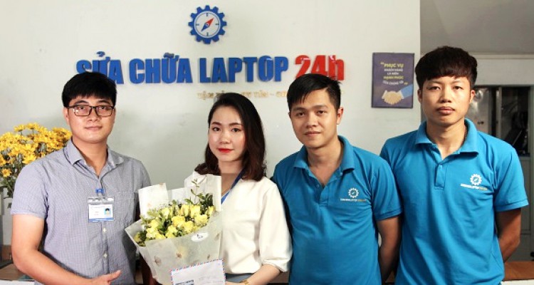 Ngập tràn cảm xúc trong lễ trao giải cuộc thi ảnh "Tôi yêu Sửa chữa Laptop 24h"