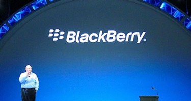 RIM sản xuất điện thoại Windows Phone 8: Cơ hội cuối cùng?