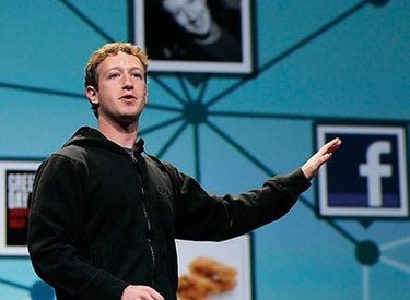 CEO Facebook bị 'đá' khỏi top 10 tỷ phú công nghệ