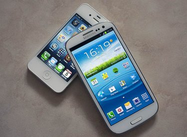 Galaxy S III có nguy cơ bị cấm bán cùng 8 smartphone Samsung