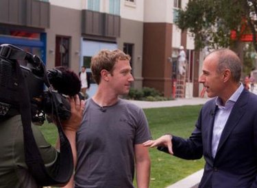 CEO Facebook: 'Ngày nào tôi cũng mặc như thế'