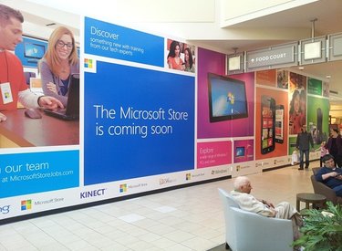 Microsoft mở 32 cửa hàng "dã chiến" để chuẩn bị cho đợt ra quân tháng 10 của mình