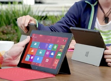 Tablet Surface bản 499 USD đắt hàng