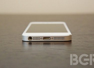 Apple bị buộc công bố lợi nhuận của iPhone