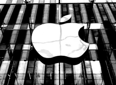 Cổ phiếu Apple sụt giảm mạnh nhất trong gần nửa năm qua