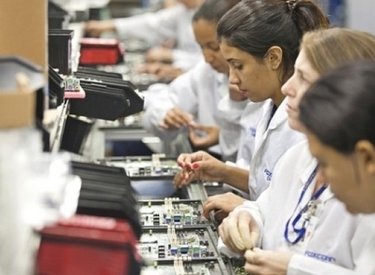Foxconn mua thêm đất để mở rộng nhà máy ở Brazil
