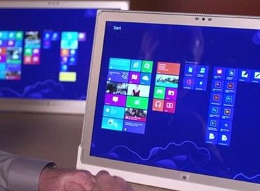 Sự ra đời của máy tính bảng khổng lồ: Panasonic bán thiết bị lớn 20 inch với mức giá khiến mọi người phải rửa mắt nhìn