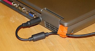 Pin laptop đầy nhưng vẫn cắm pin có tốt không?