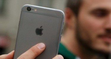 iPhone 6 Plus bán chạy nhờ sự cố uốn cong