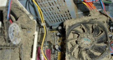 Nguyên nhân cơ bản khiến laptop bui bẩn