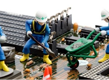 8 bước cần tránh khi tự bảo trì laptop