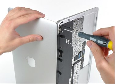 Sửa chữa Macbook