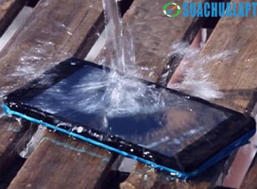 Những lưu ý khi vệ sinh smartphone