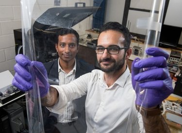 Đại học Oxford nghiên cứu màn hình smartphone xài rất ít điện, độ phân giải rất cao và màu sắc tốt