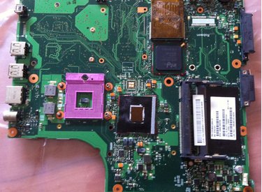 Giới thiệu phần cứng trên Mainboard Laptop Toshiba A200