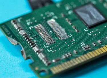 Tìm hiểu cấu tạo RAM máy tính