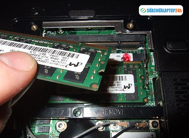 Nguyên nhân khiến Windows không nhận đủ Ram