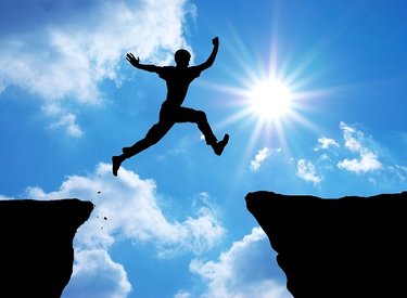 Chuyện ngắn: BÀI HỌC THÀNH BẠI TỪ HƯƠU CAO CỔ