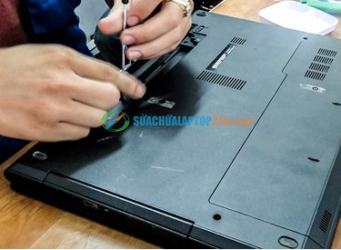 Sửa vỏ laptop các loại