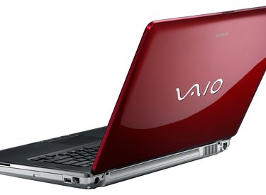 Thay vỏ laptop Sony Vaio VGN CR lấy ngay