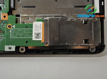 Hướng dẫn thay mới Daughter Board cho máy Dell Inspiron 1545