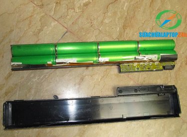 Có nên mua pin laptop cũ giá rẻ không?