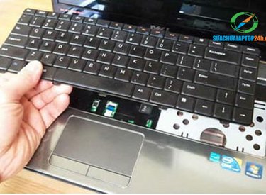 Hướng dẫn tháo lắp bàn phím Dell Inspiron N4010 để vệ sinh đúng cách