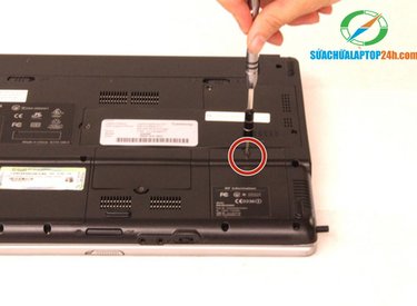 Hướng dẫn thay mới thẻ wifi cho máy Gateway 3545GZ