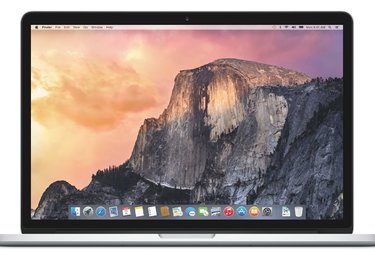 LCD Macbook Pro A1286 replacement at SUACHUALAPTOP24h.com