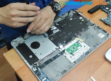 Sửa chữa máy tính tại nhà giá rẻ có mặt sau chỉ từ 20 phút, liên hệ ngay 1800.6024