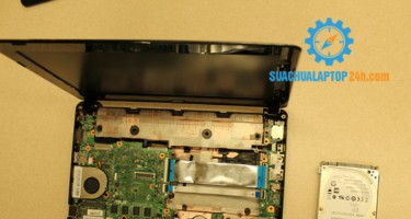 Hướng dẫn thay mới ổ cứng cho máy Asus 1015E-DS03