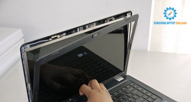 Màn hình LCD bị đốm trắng, phải làm sao?