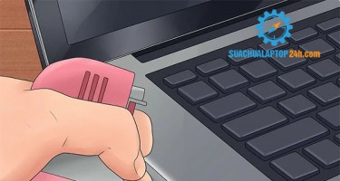 Hướng dẫn cách vệ sinh cho chiếc laptop của bạn tại nhà
