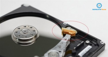 Muốn cứu dữ liệu ổ cứng bị chết cơ, phải làm sao?