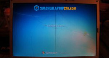 Các bước sửa lỗi màn hình laptop xuất hiện sọc đen