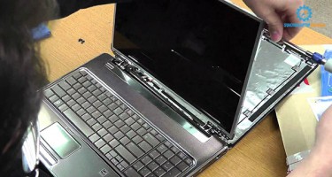 Hướng dẫn cách thay màn hình cho laptop