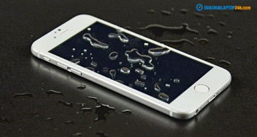 Repair iPhone from water-damage